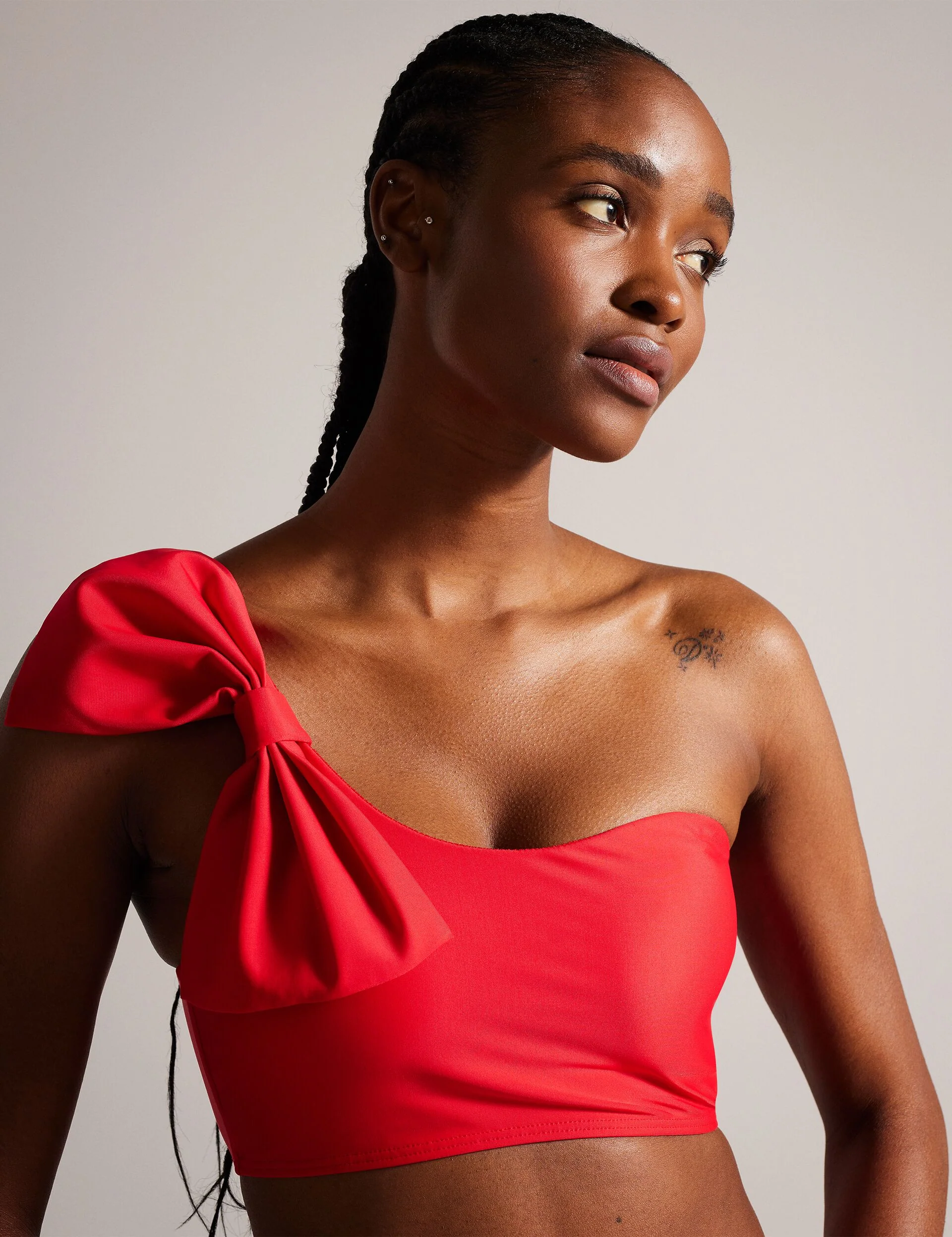 LIENNAA | RED - Image 4